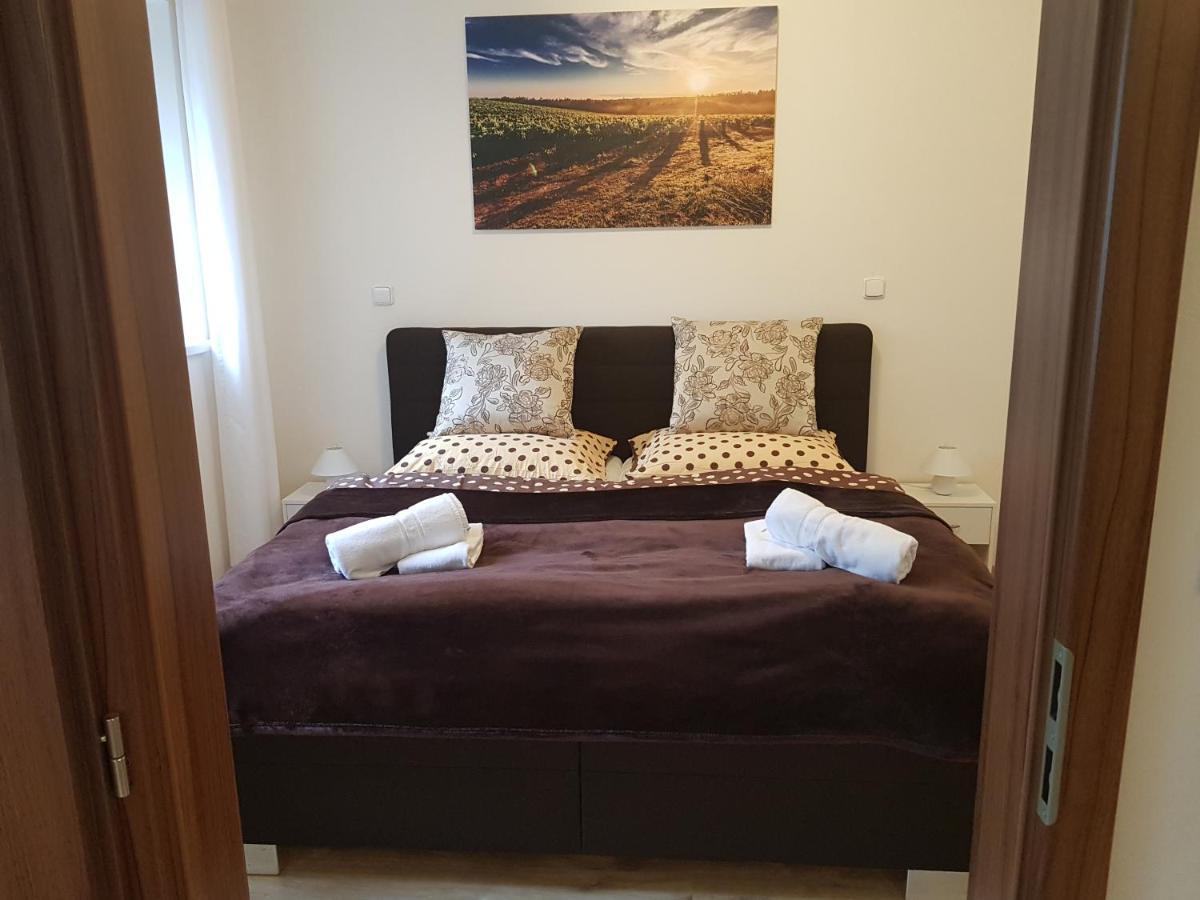 Apartman Rezidence Mikulov Εξωτερικό φωτογραφία